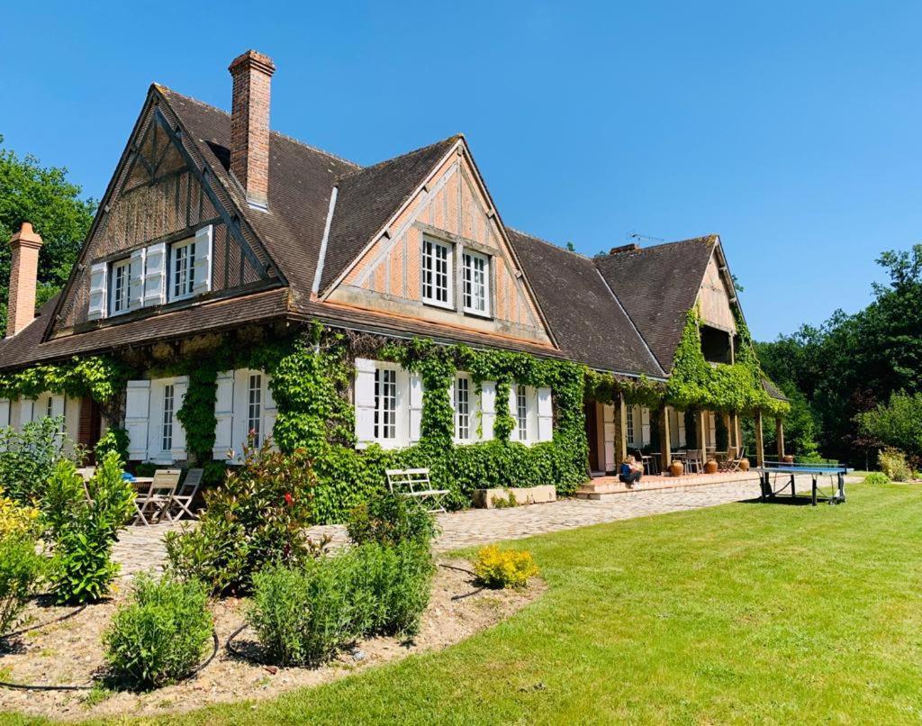 Les Vieux Guays Bed & Breakfast Cerdon  Екстериор снимка