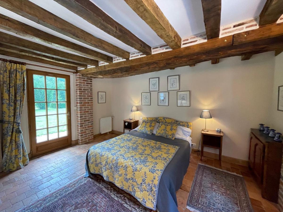Les Vieux Guays Bed & Breakfast Cerdon  Екстериор снимка